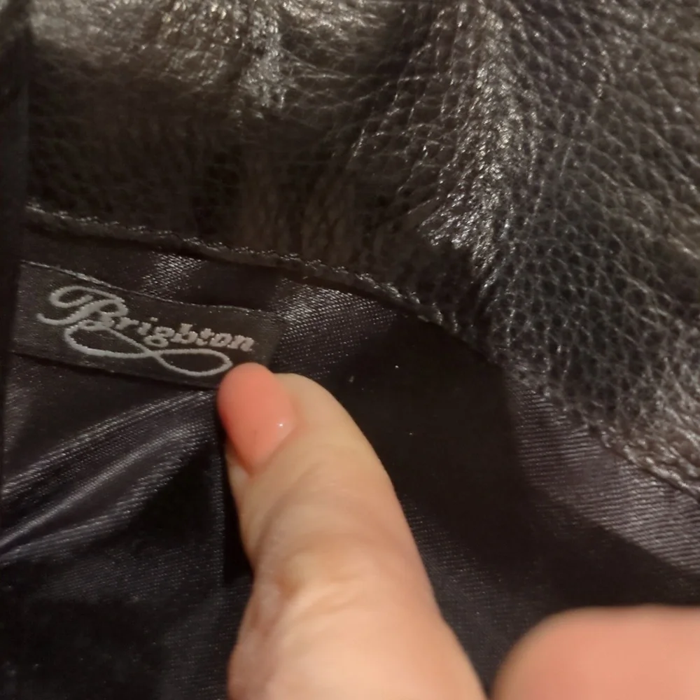 Brighton Leather Wallet In Very Good Condition - Picture 7 of 8